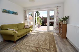 Living Area- click for photo gallery